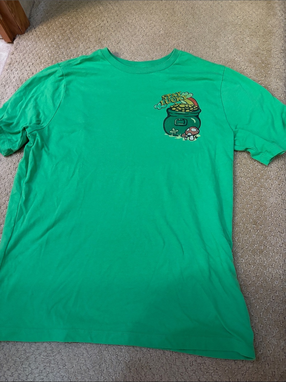 wonder nation Green 'Stay Lucky' Short Sleeve Tee
